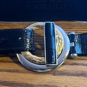 LEATHEROCK Woman's Black Gold-Silver Oval Toggle Belt Sz 34
